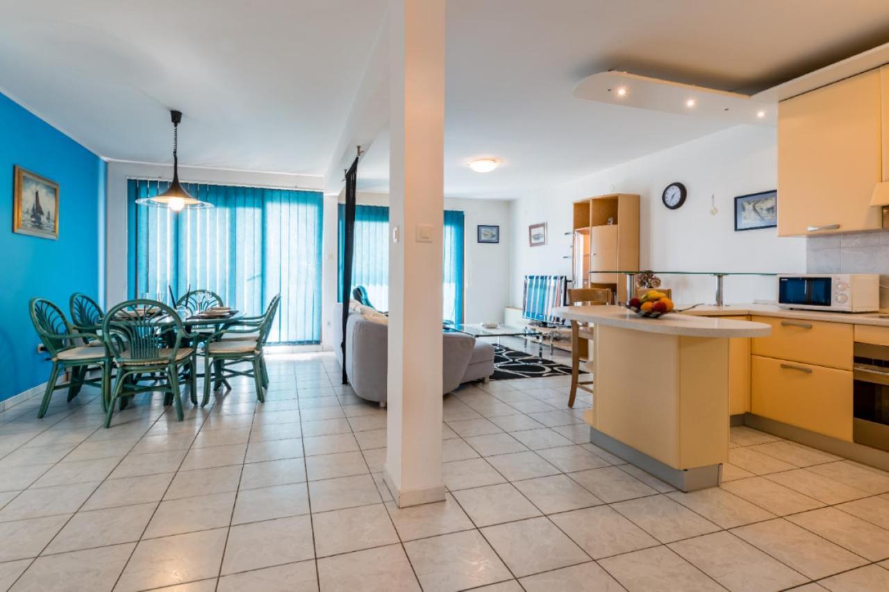 Sea View Apartment Reno W/Garage سبليت المظهر الخارجي الصورة